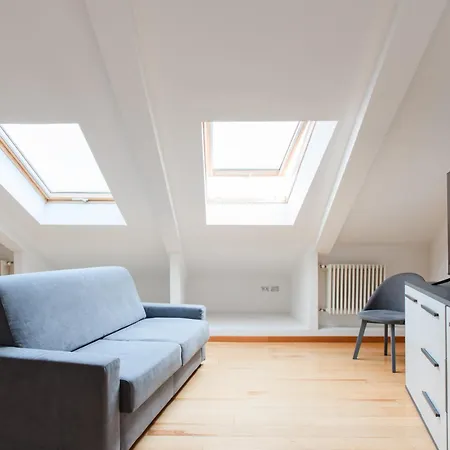 Napolidays Mansarda Garibaldi By Dimorra Appartement *