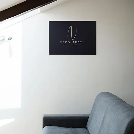 Napolidays Mansarda Garibaldi By Dimorra