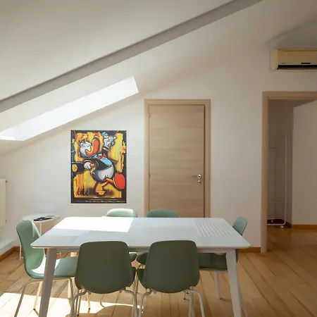 Appartement Napolidays Mansarda Garibaldi By Dimorra *